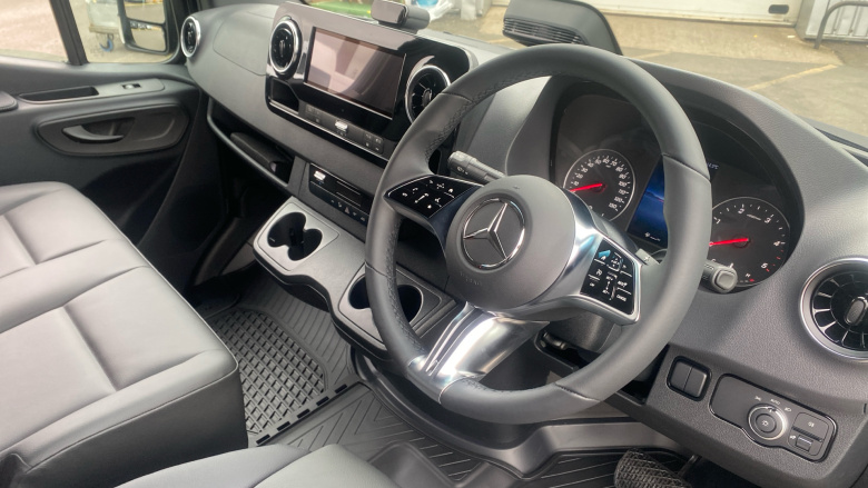 Mercedes-Benz Sprinter 317Cdi L2 Diesel Rwd 3.5t H2 Select Van 9G-Tronic